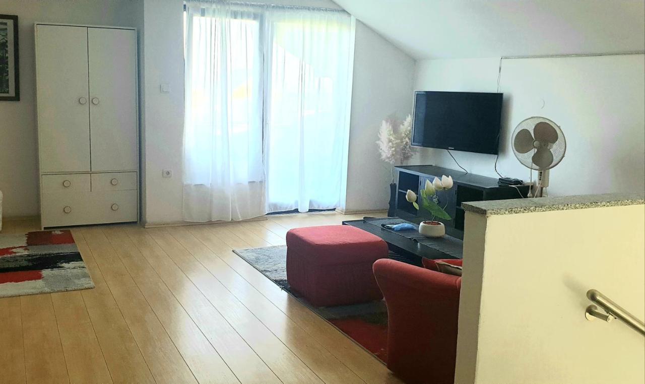 Apartamento La Tina Zagreb Exterior foto
